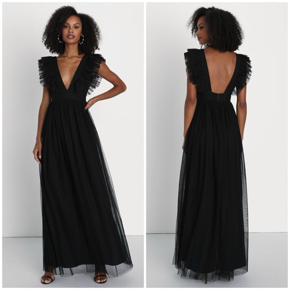 NWOT Lulu's Black Maxi Dress